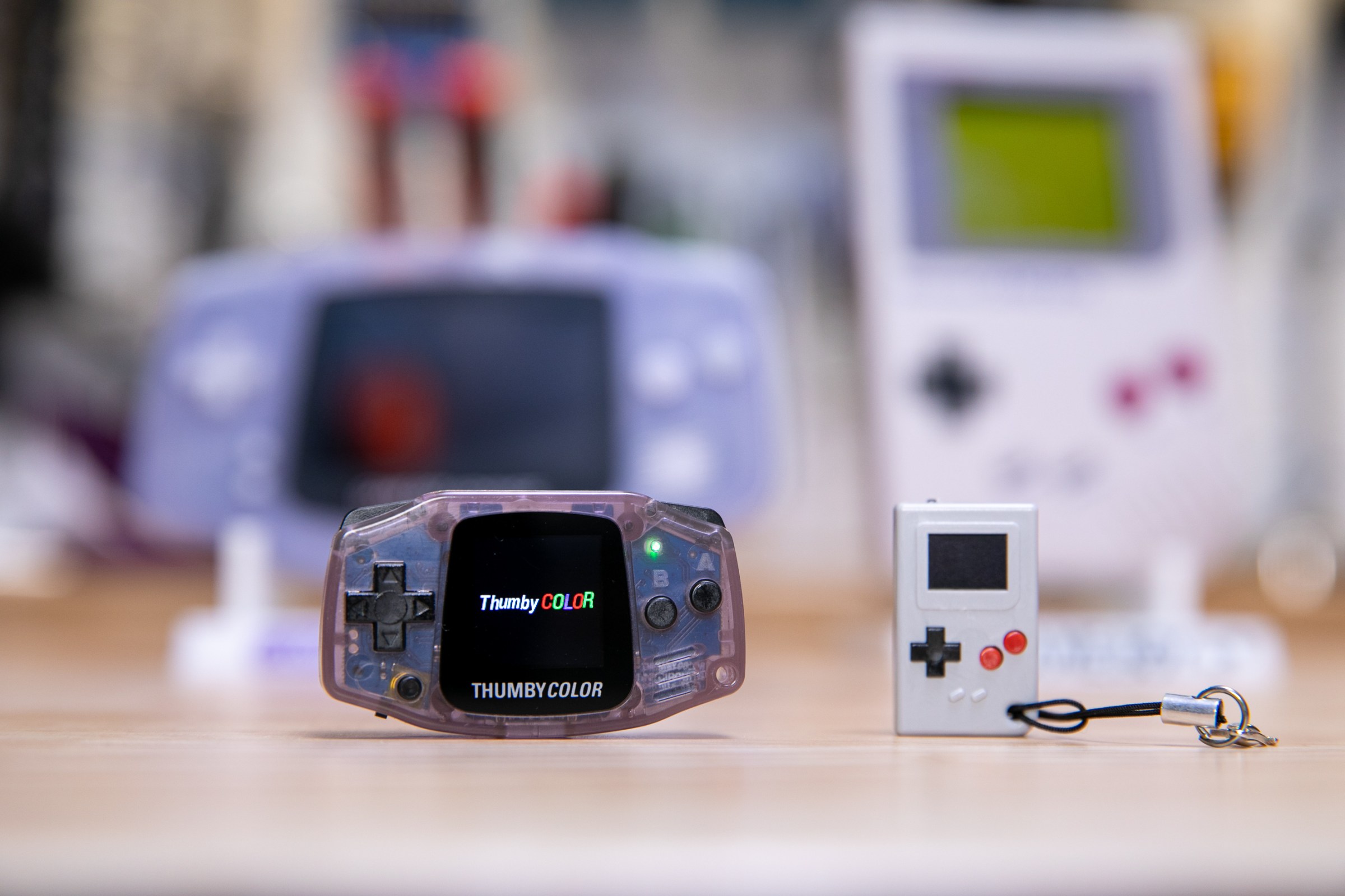 Thumby Color: Handheld Mini Warna yang Mudah Dimainkan dan Seru untuk Programmer Muda