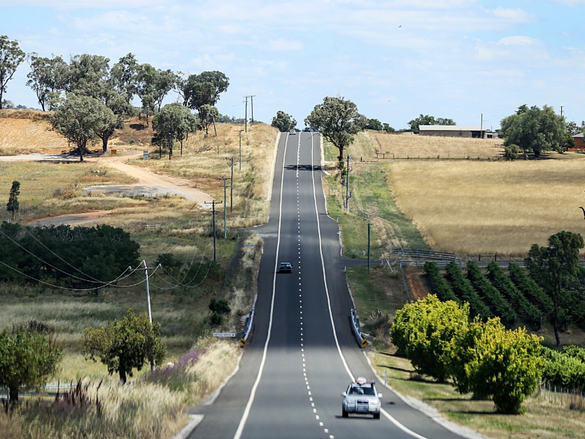 Mengenal 3 Jalan Terpanjang Dunia dan Tantangan Penyelesaiannya