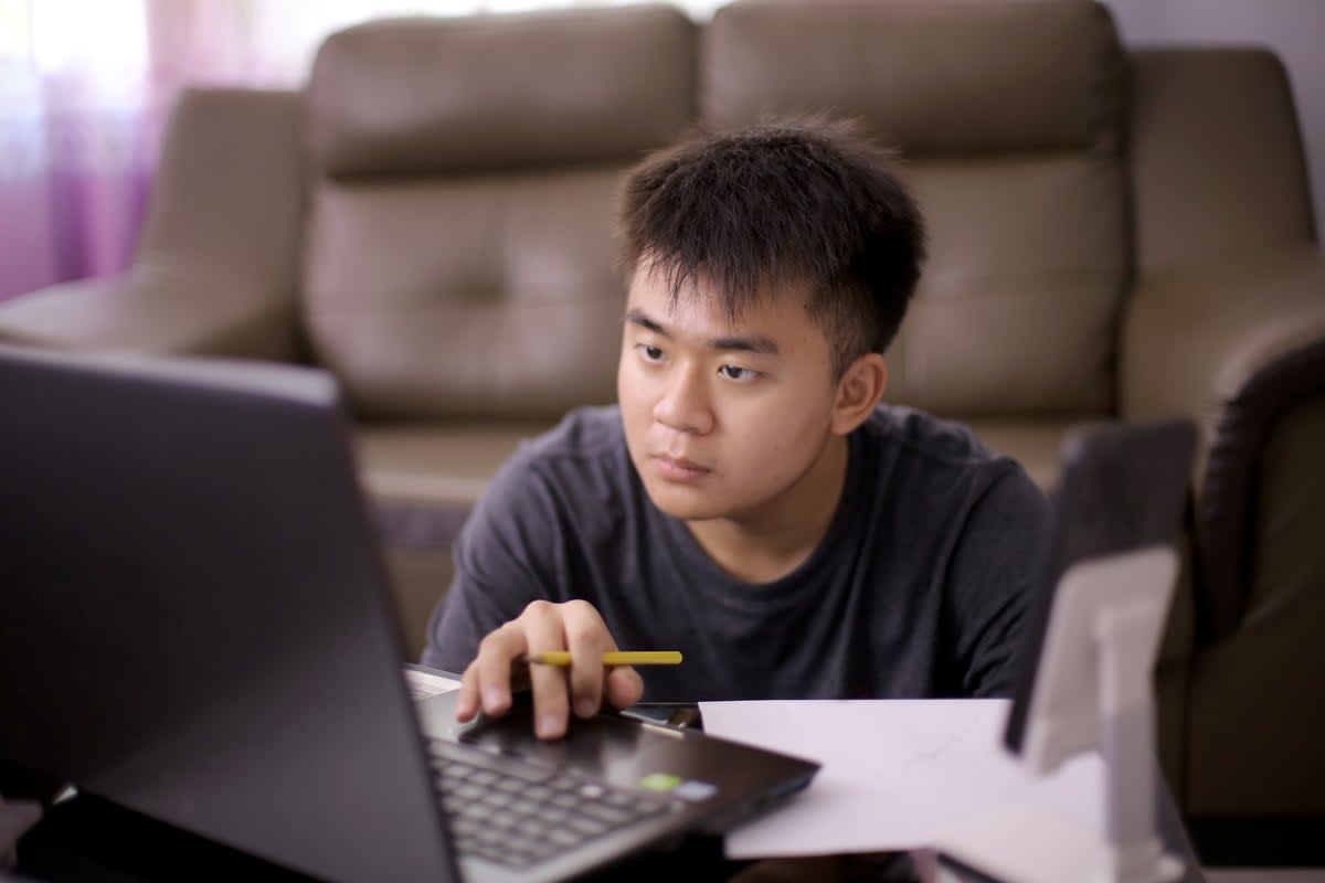 Potensi Besar XRP Jika SEC Setujui ETF, Tapi Ada Pilihan Saham Lebih Menjanjikan