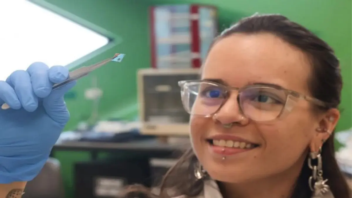 Asam Hialuronat dari Serum Wajah Ciptakan Film Transparan untuk Perangkat Pintar