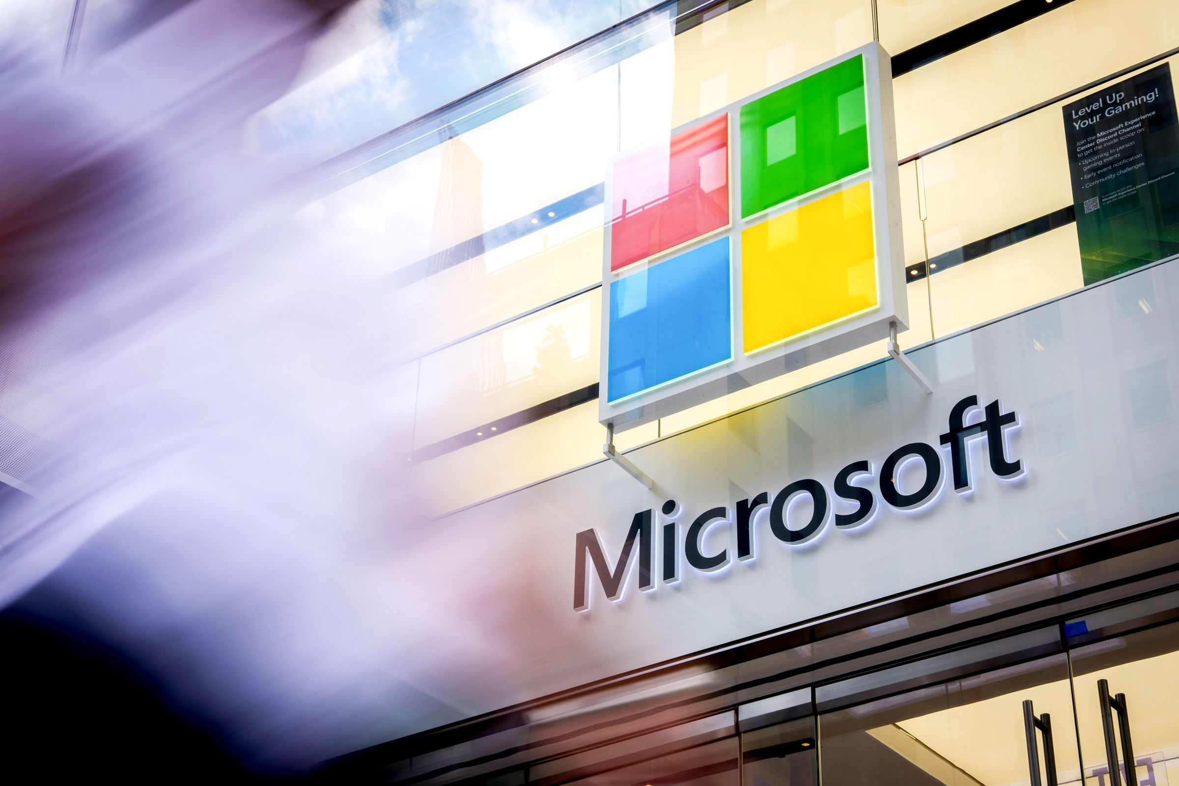 Serangan Besar Pada SharePoint Versi Lama Memicu Risiko Keamanan Global