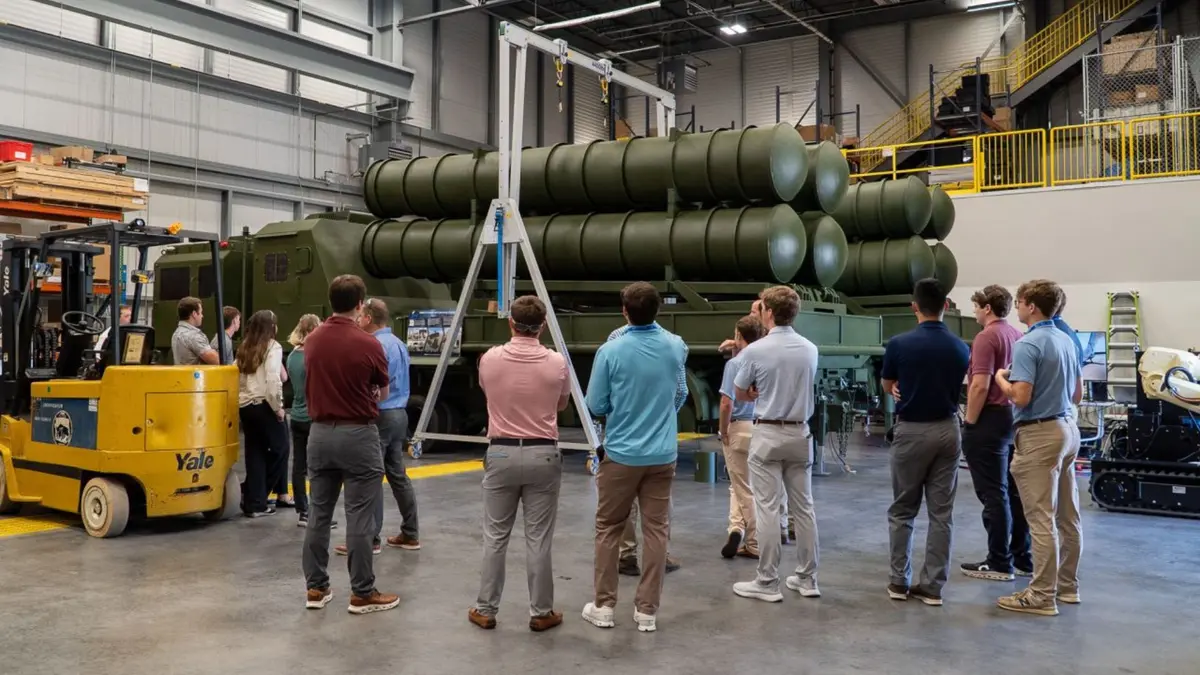 US Air Force Kembangkan Replika Rudal China HQ-22 untuk Latihan Tempur Realistis