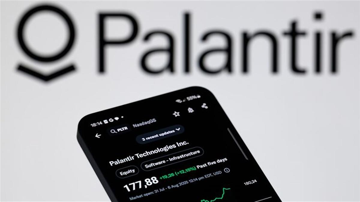 Palantir Unggul di AI Saat Valuasi Teknologi Masih Terlalu Tinggi