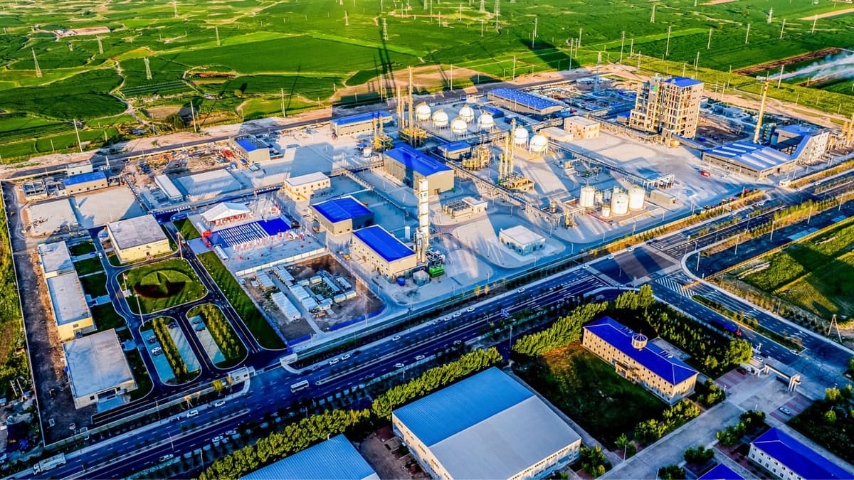 LONGi Bangun Pabrik Metanol Hijau Rp 5.34 triliun ($325 Juta) , Kurangi Polusi di Inner Mongolia