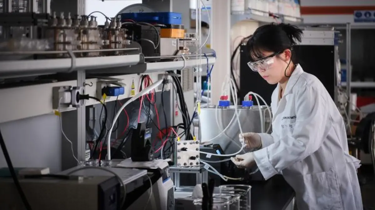 Terobosan Baru Elektrode Kain Karbon yang Stabil untuk Elektrolisis Air Laut Industri