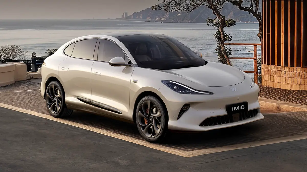 IM Motors Luncurkan LS6 Terbaru dengan Teknologi Baterai dan Range-Extender Canggih