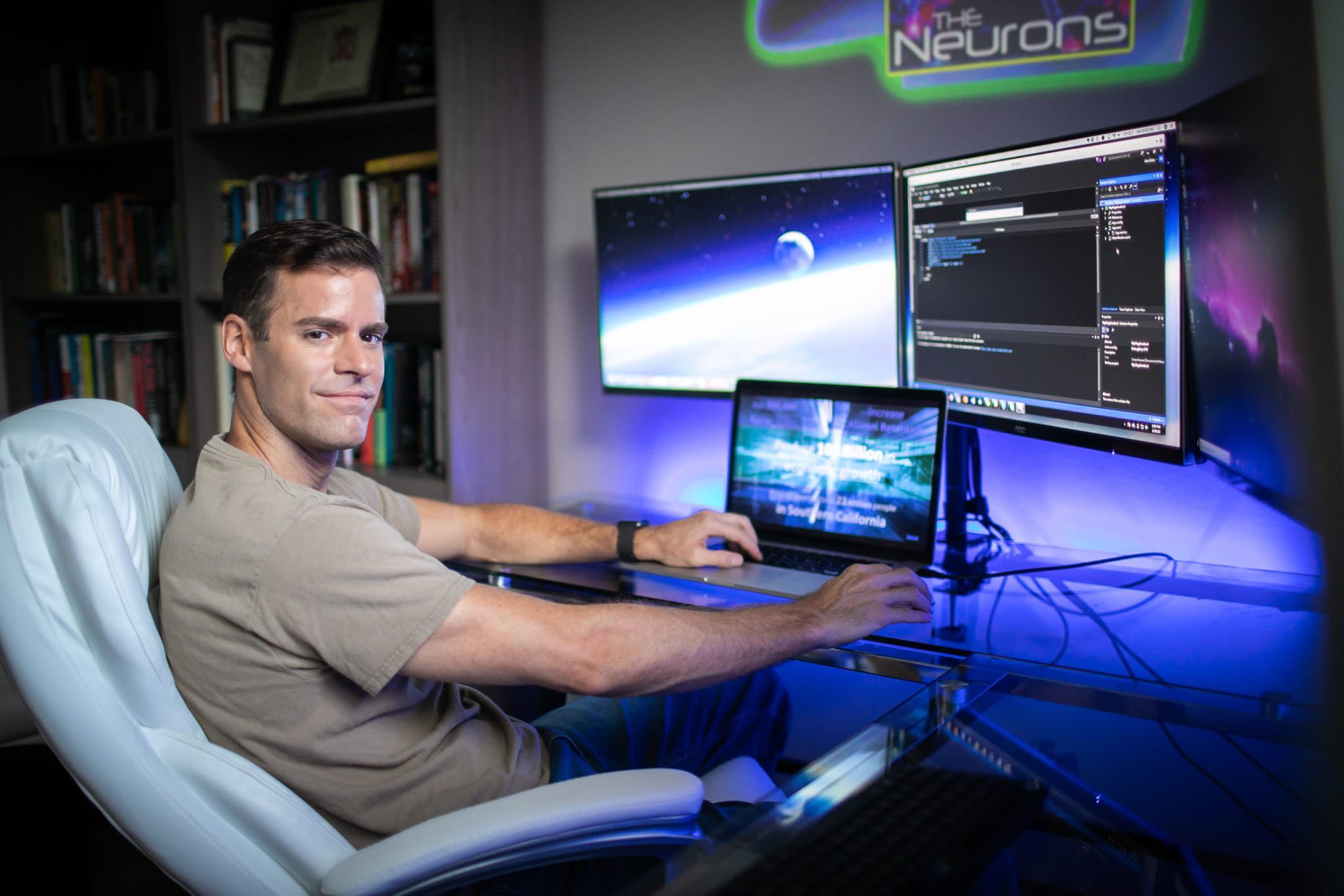 HelloSky Hadir Memecahkan Persaingan Talenta AI dengan Teknologi Canggih