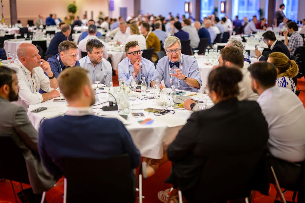 Madox Square Luncurkan Rebranding untuk Perkuat Posisi Otomotif dan Layanan Keuangan