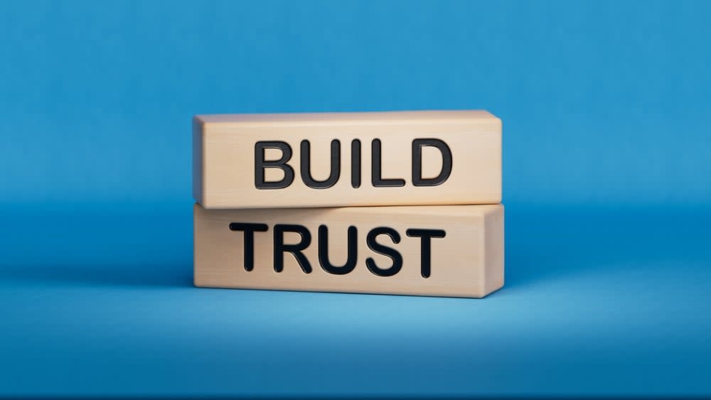 Mengapa Kepercayaan Manusia Penting dalam Era Digital Bank Masa Kini