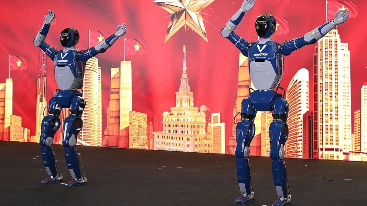 VinMotion Perkenalkan Robot Humanoid Canggih untuk Industri dan Sehari-hari