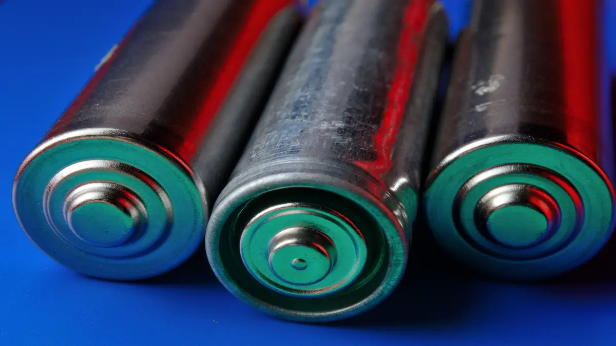 Terobosan Pengisian Cepat Baterai Zinc-Ion untuk Masa Depan Energi Lebih Aman