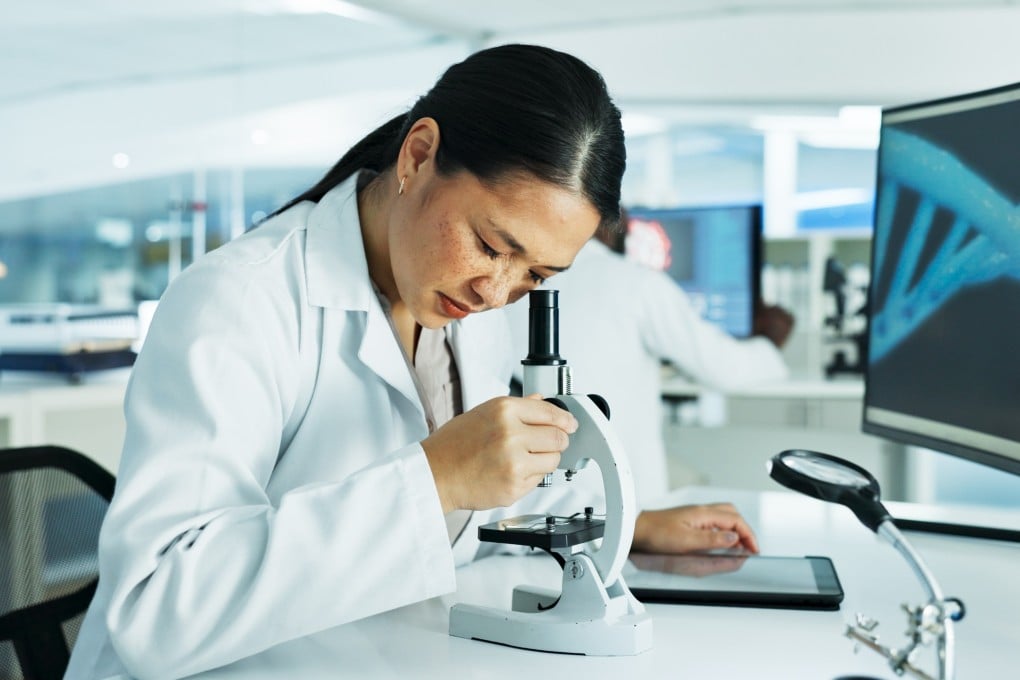 Lebih Banyak Eksekutif Swasta Masuk Akademi Teknik China, Dorong Inovasi Global