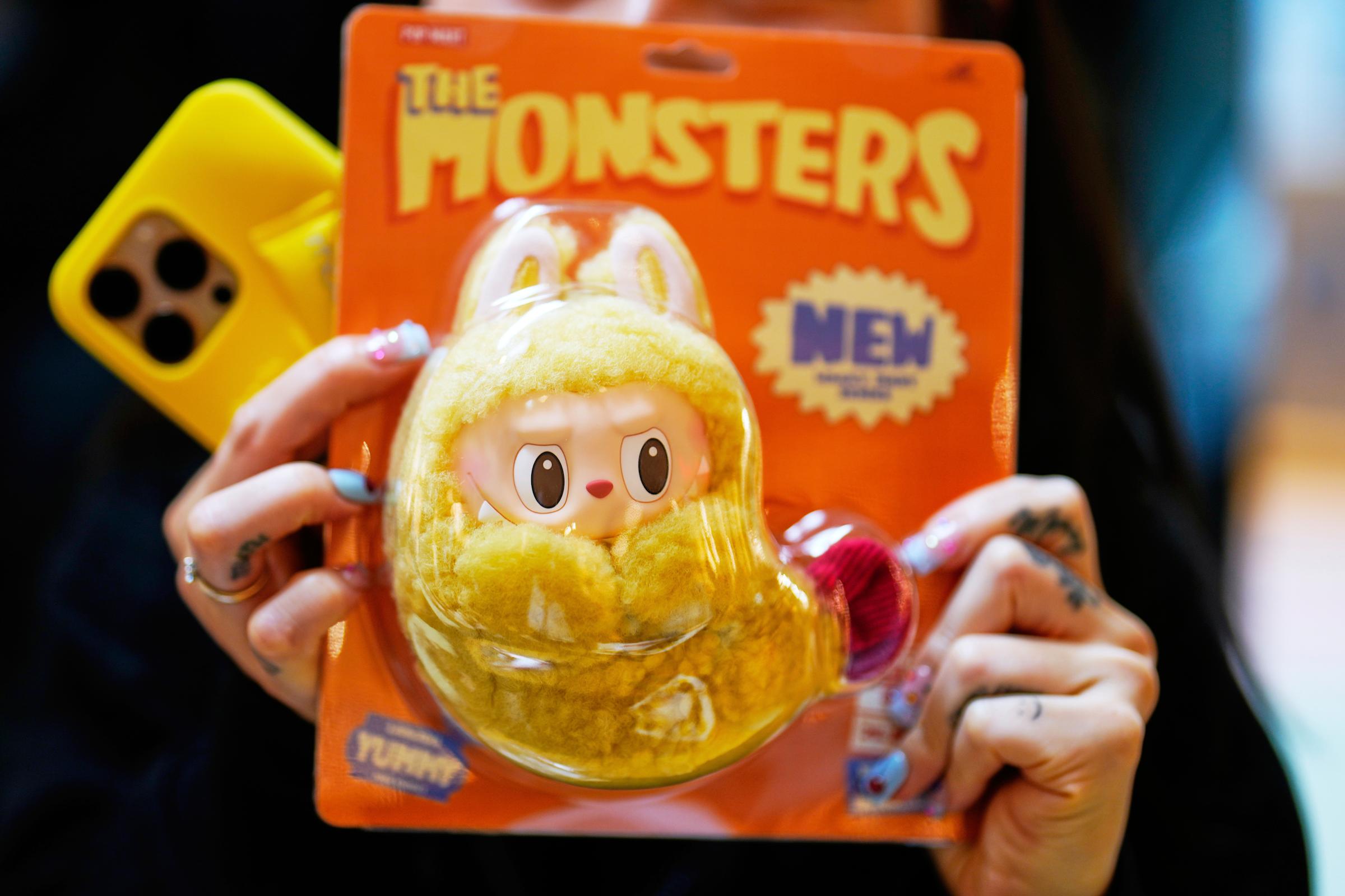 Dari Hobi Anime ke Bisnis Rp Jutaan: Kisah Sukses DripShop Livestream