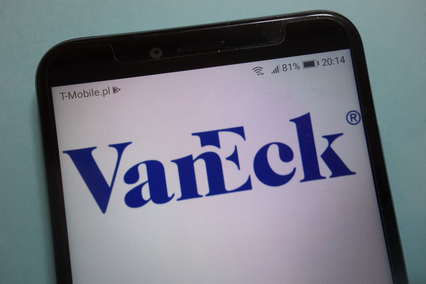 VanEck Ajukan ETF Staked Solana, Kombinasikan Harga dan Imbal Hasil Staking