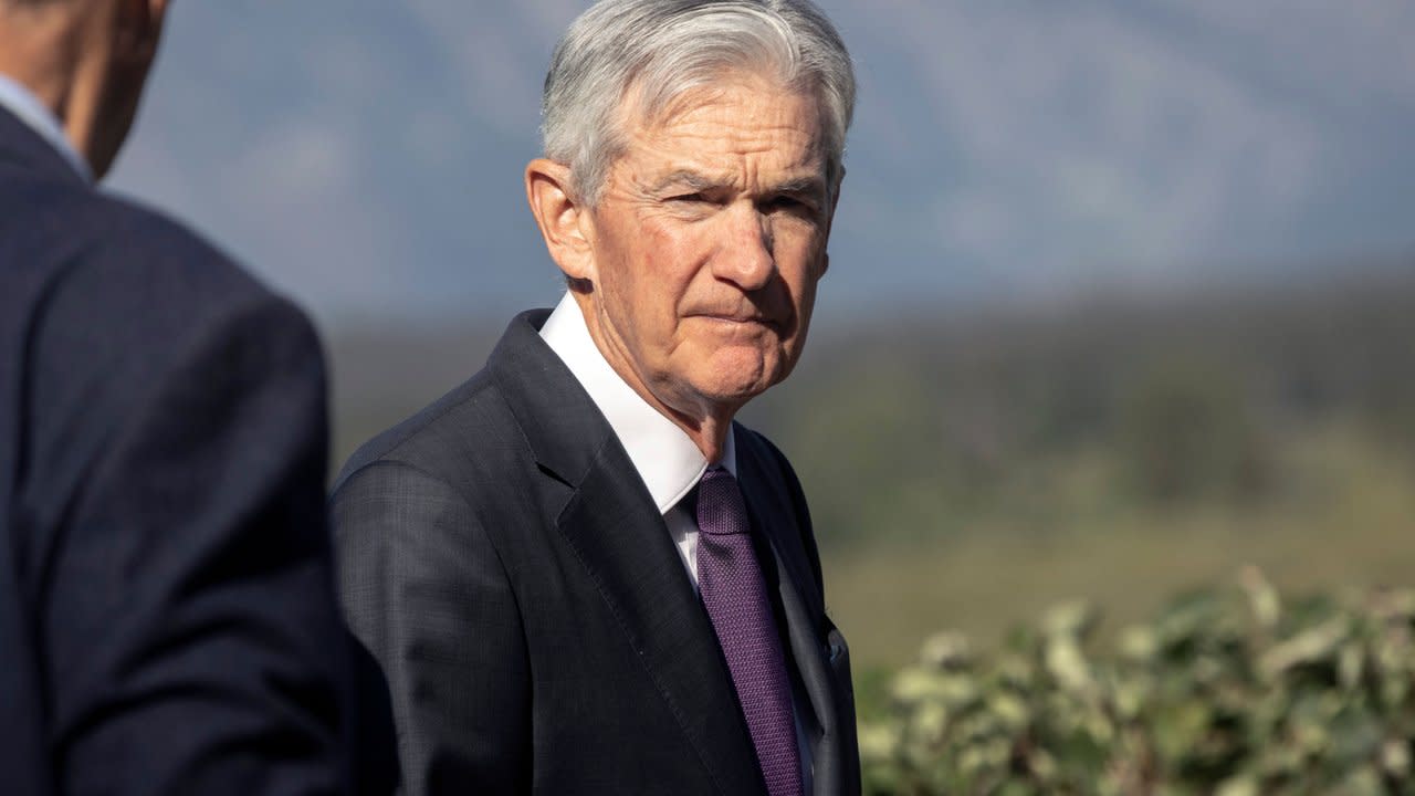 Pasar Saham Melonjak Usai Powell Sinyal Penurunan Suku Bunga di Jackson Hole