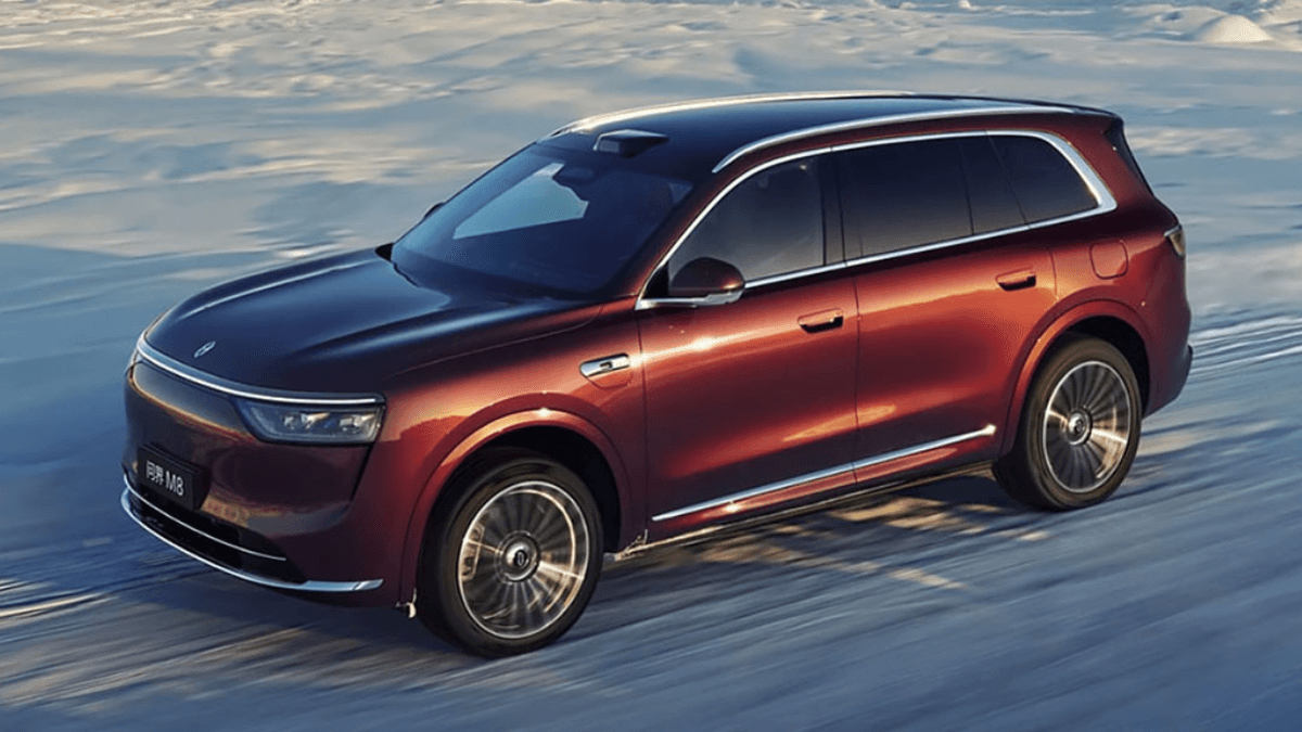 Aito M8 Huawei Jadi Mobil Teraman di Tiongkok Tahun 2024