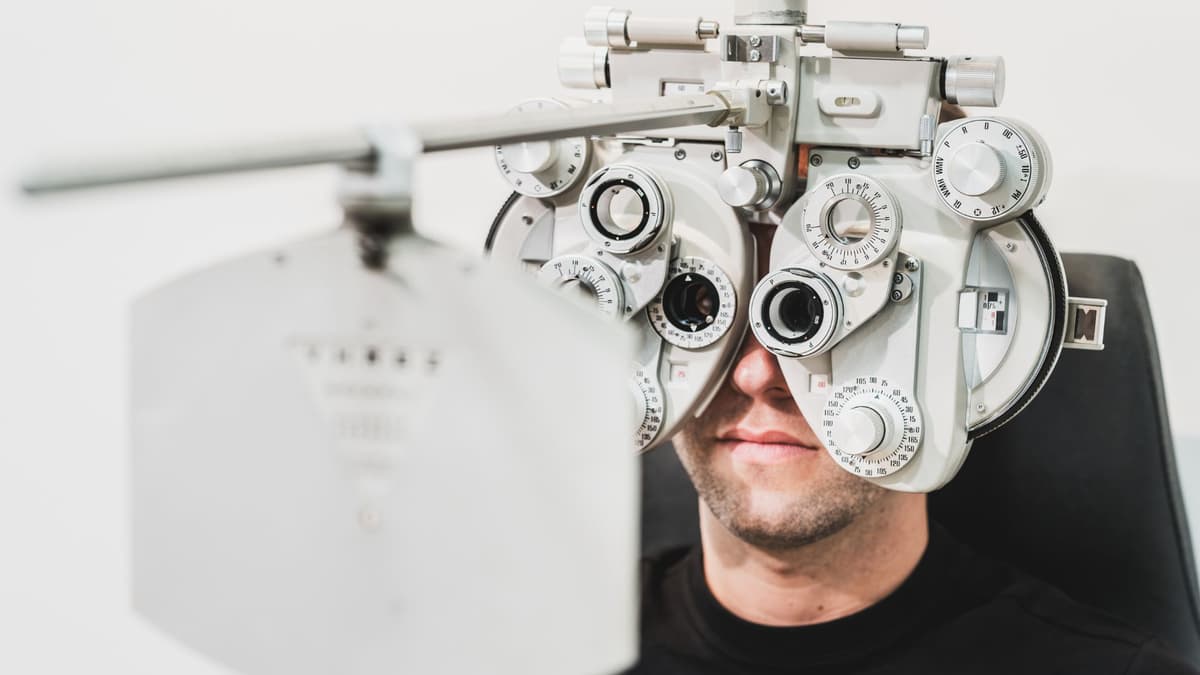 Deteksi Alzheimer Dini Lewat Pemeriksaan Mata Rutin yang Mudah dan Murah