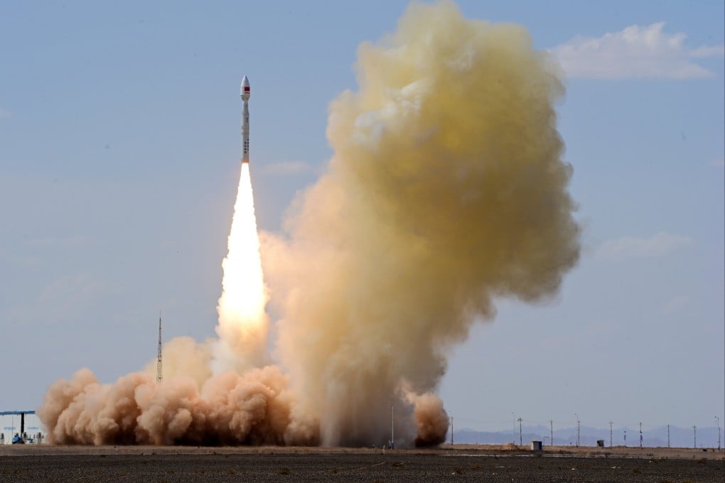 China Kejar Internet Satelit Orbit Rendah untuk Saingi Starlink SpaceX