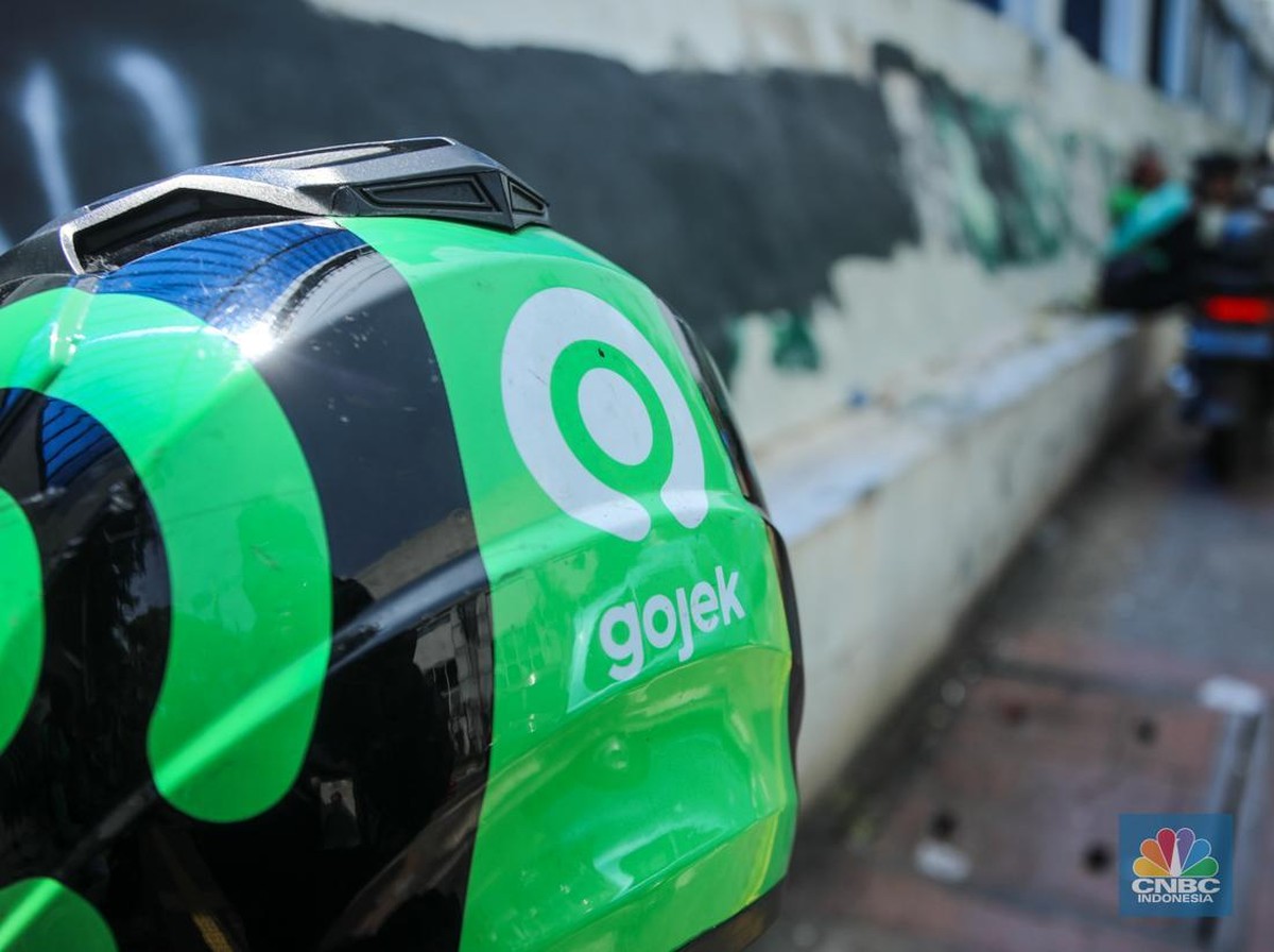 Driver Ojek Online Tewas Dilindas Mobil Brimob saat Demo di Pejompongan