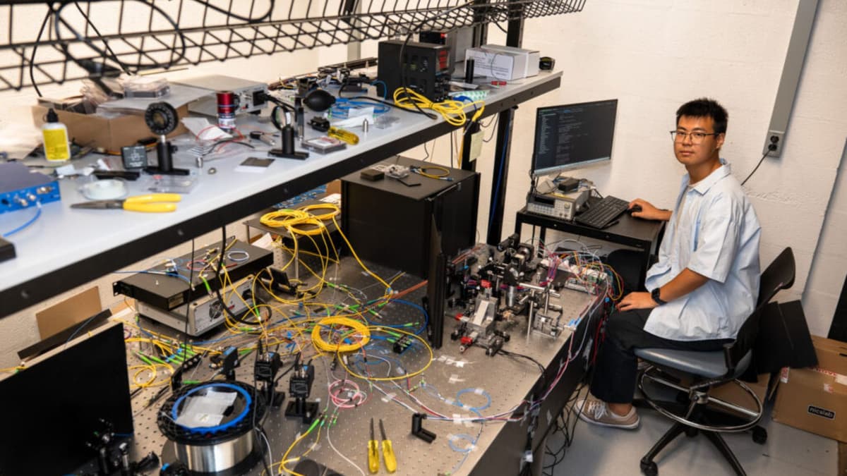 Chip Q-kuantum Silicon Bawa Internet Kuantum ke Jaringan Fiber Komersial