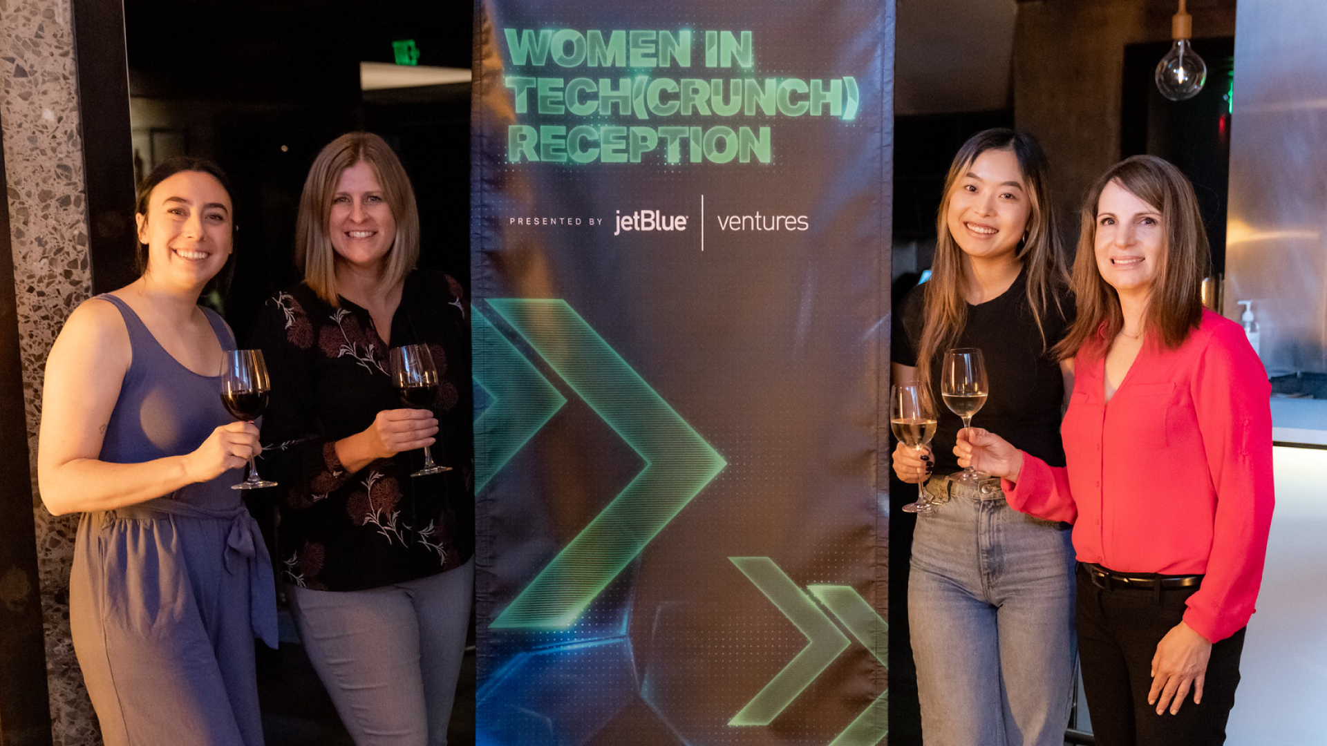 Cara Terbaik Memanfaatkan TechCrunch Disrupt 2025 Dengan Side Event Kreatif