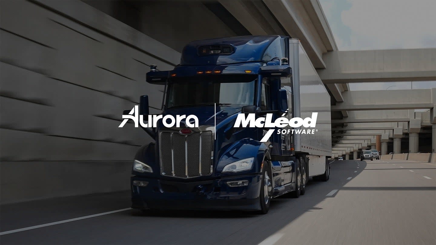 Aurora dan McLeod Kolaborasi Ciptakan TMS Khusus Truk Otonom