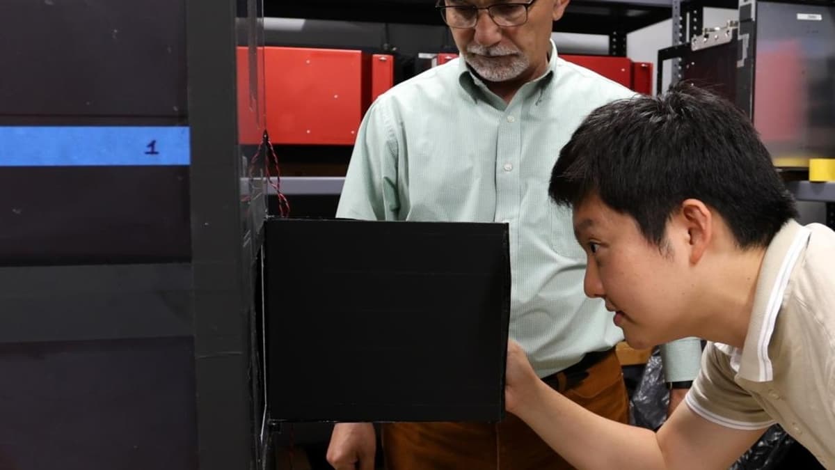 Detektor Muon Baru di AS Buka Era Baru Pemantauan Bahan Nuklir dan Komputer Kuantum