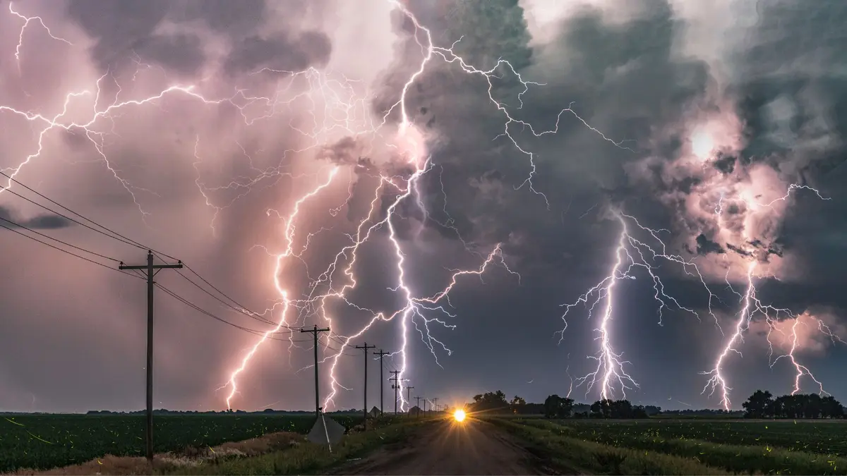 Petir dan Pengaruhnya Terhadap Polusi Udara: Temuan Baru dari Satelit NASA