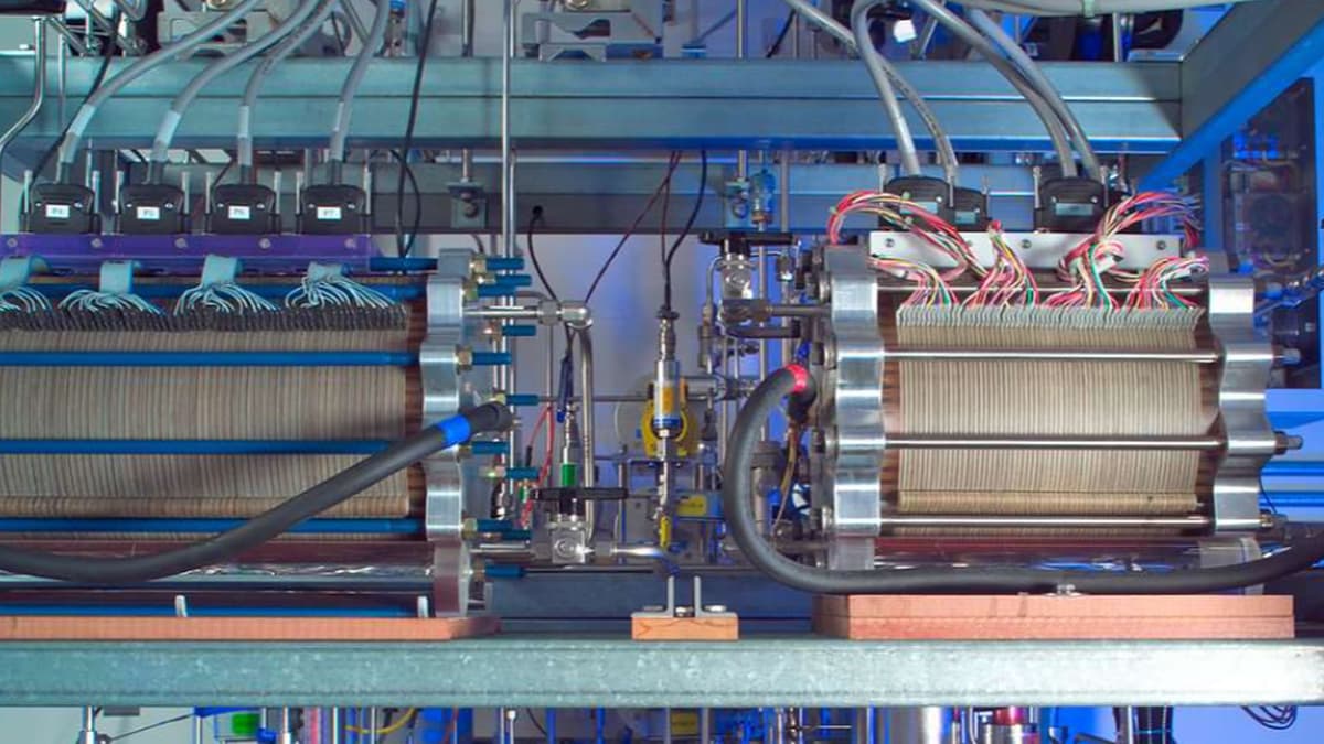 Penemuan Uap Air Bantu Sel Bahan Bakar Suhu Rendah Lebih Efisien