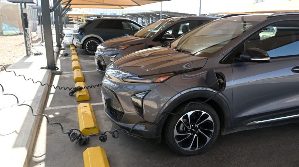 Arab Saudi dan NEOM: Memimpin Masa Depan Mobilitas Hijau yang Berkelanjutan