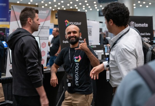 Kesempatan Terbatas: Segera Amankan Meja Anda di TechCrunch Disrupt 2025