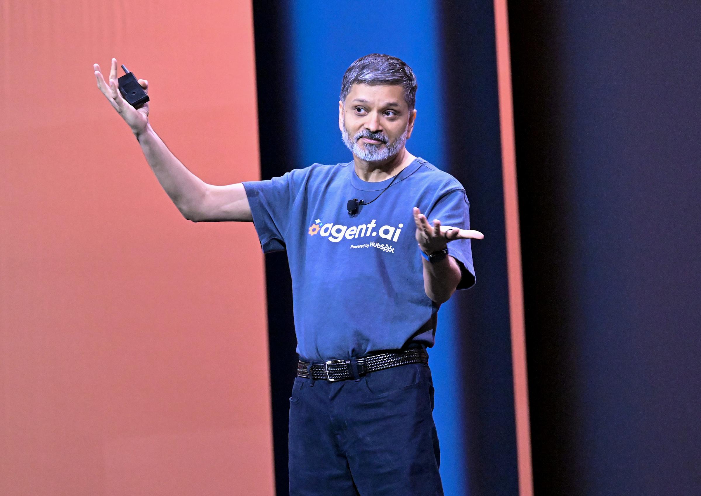 Bagaimana Anguilla Untung Besar dari Ledakan Domain .ai di Era AI