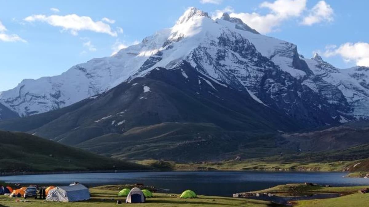 Gletser Pamir Mulai Mencair, Ancaman Baru bagi Sumber Air Asia Tengah