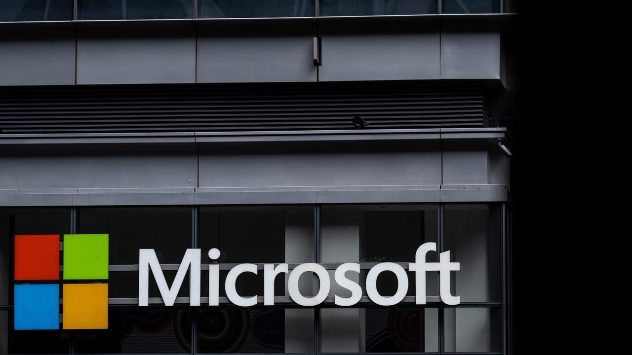 Diskon Besar Microsoft dan Google Dorong Adopsi AI di Pemerintah AS