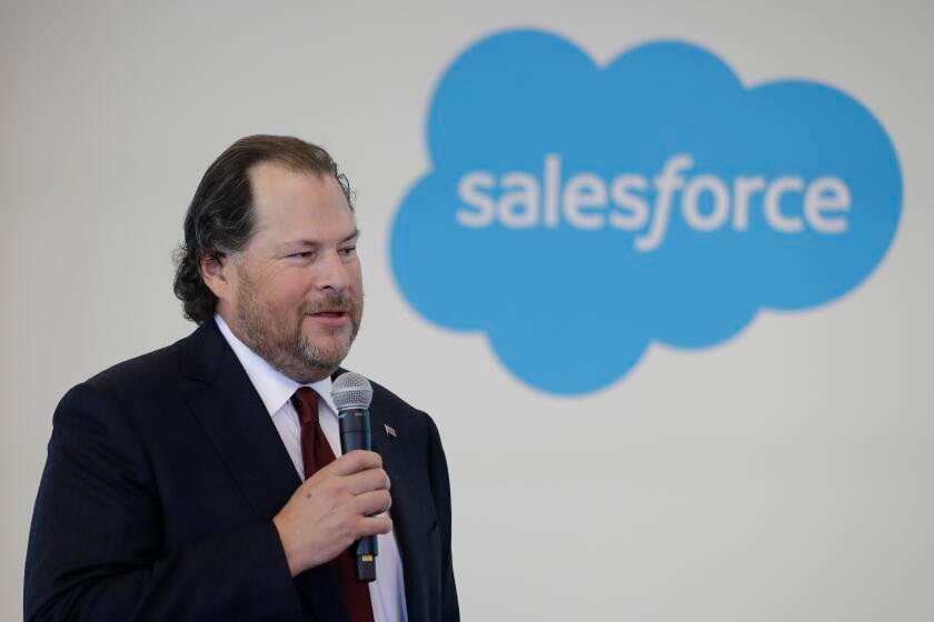Bagaimana Salesforce dan AI Mengubah Dunia Kerja di Teknologi Saat Ini