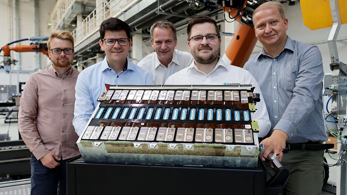 Inovasi Daur Ulang Baterai Traksi Bekas dengan Teknologi AI di Jerman