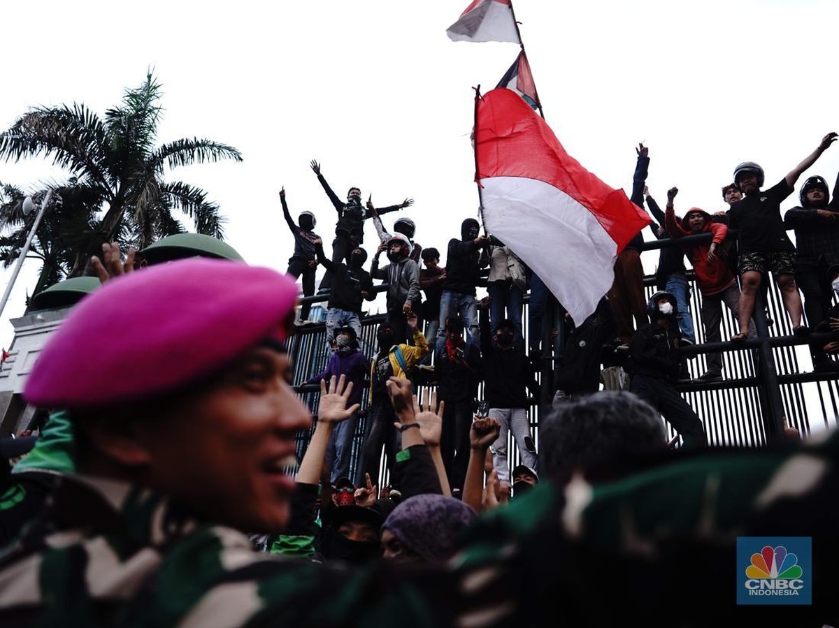 Solidaritas Diaspora Indonesia di Luar Negeri Gelar Demo Tolak Kekerasan Negara