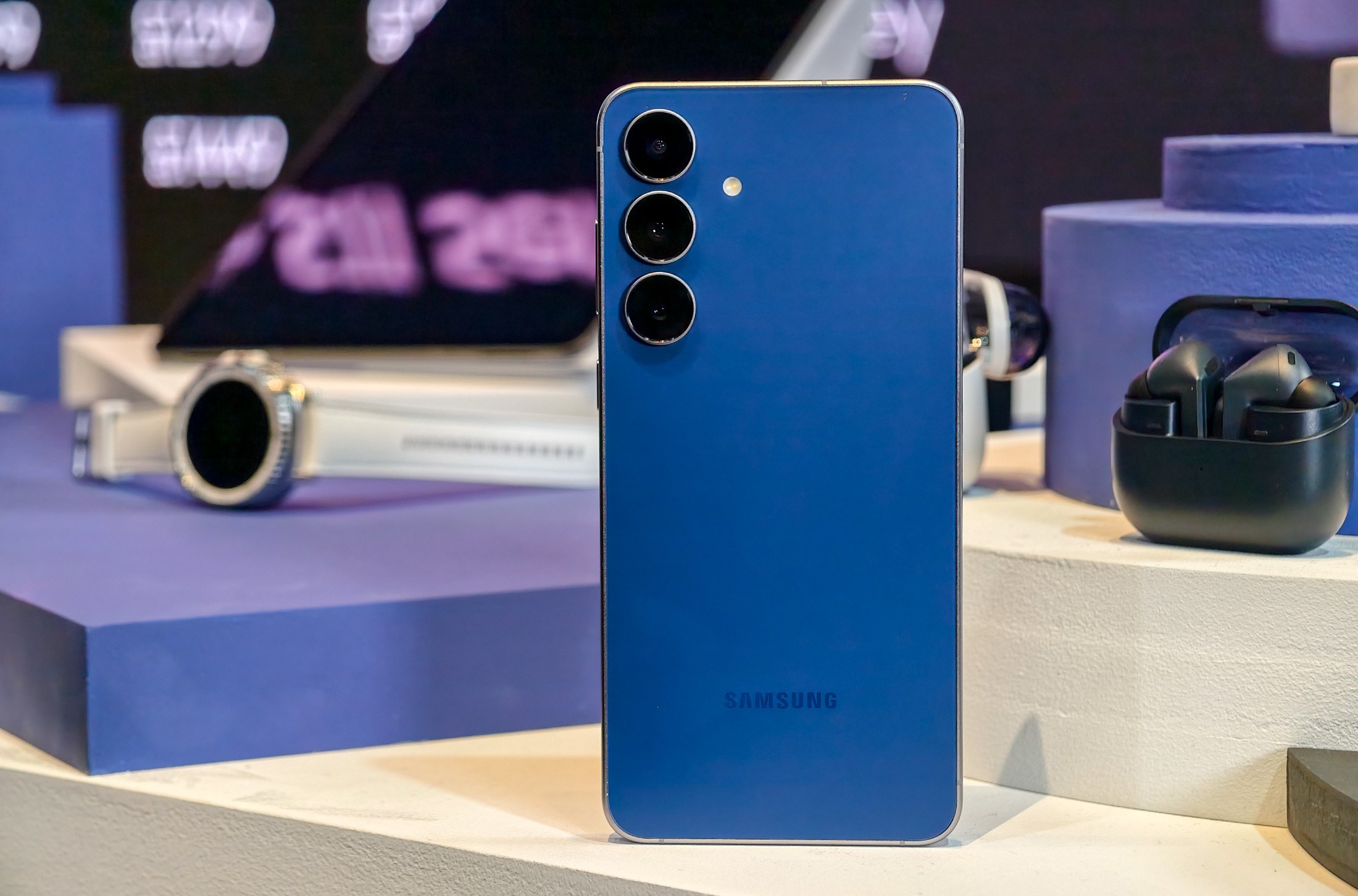 Samsung Perkenalkan Galaxy S25 FE dan Tablet Tab S11, Pilihan Cerdas dan Terjangkau