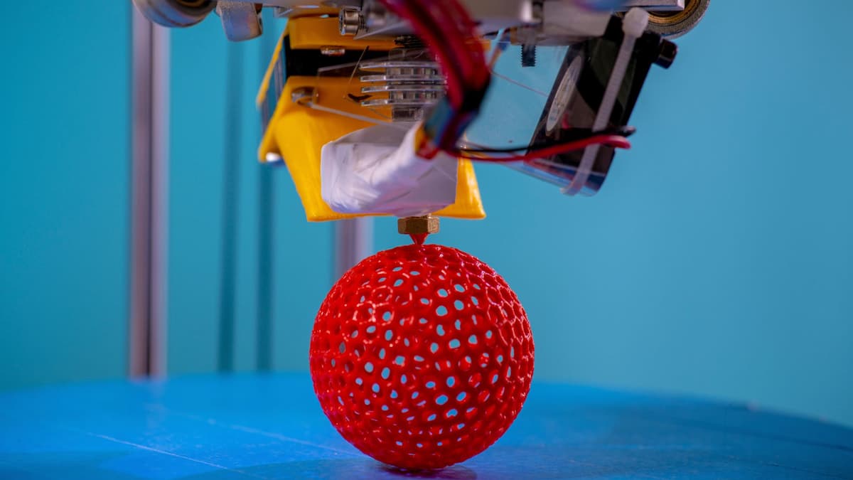 SustainaPrint: Cetak 3D Ramah Lingkungan dengan Kekuatan Maksimal