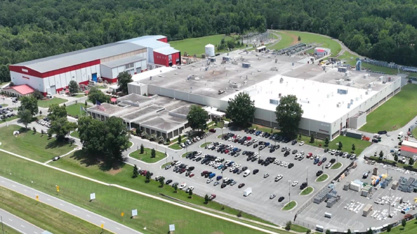 Hitachi Energy Investasi 1 Miliar Dollar Perkuat Infrastruktur Listrik AS