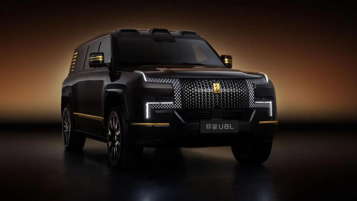 BYD Luncurkan SUV Mewah Yangwang U8L dengan Performa dan Fitur Canggih