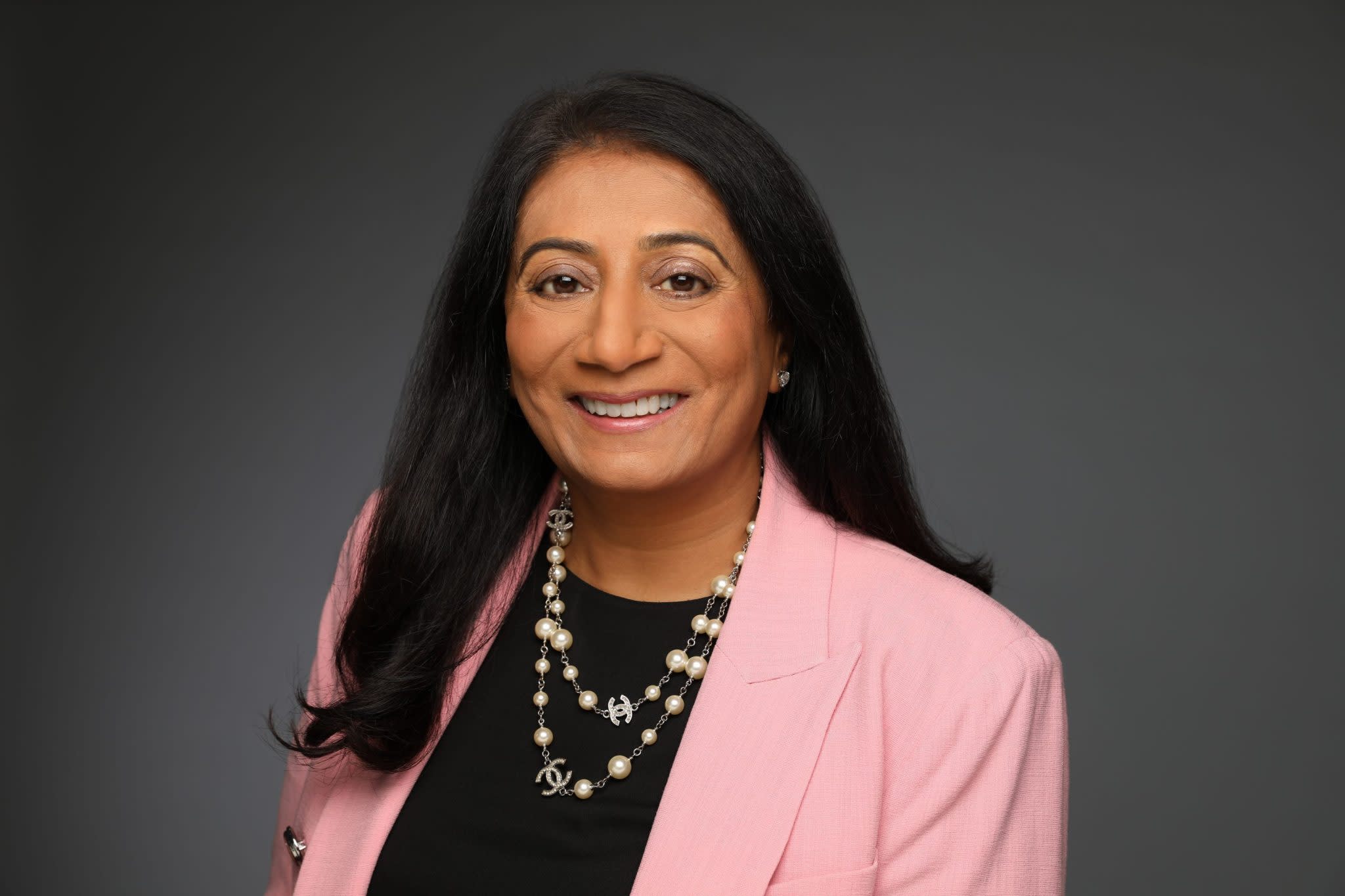 Akuntansi Masa Kini: Karir Dinamis yang Membuka Peluang Global dan Teknologi