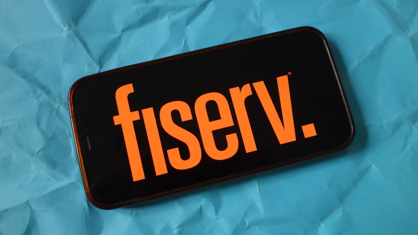 Fiserv Perkuat Clover dengan Akuisisi CardFree dan AIBMS di Eropa