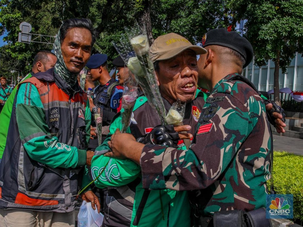 Perlu Payung Hukum Jaminan Sosial Driver Ojek Online di Indonesia