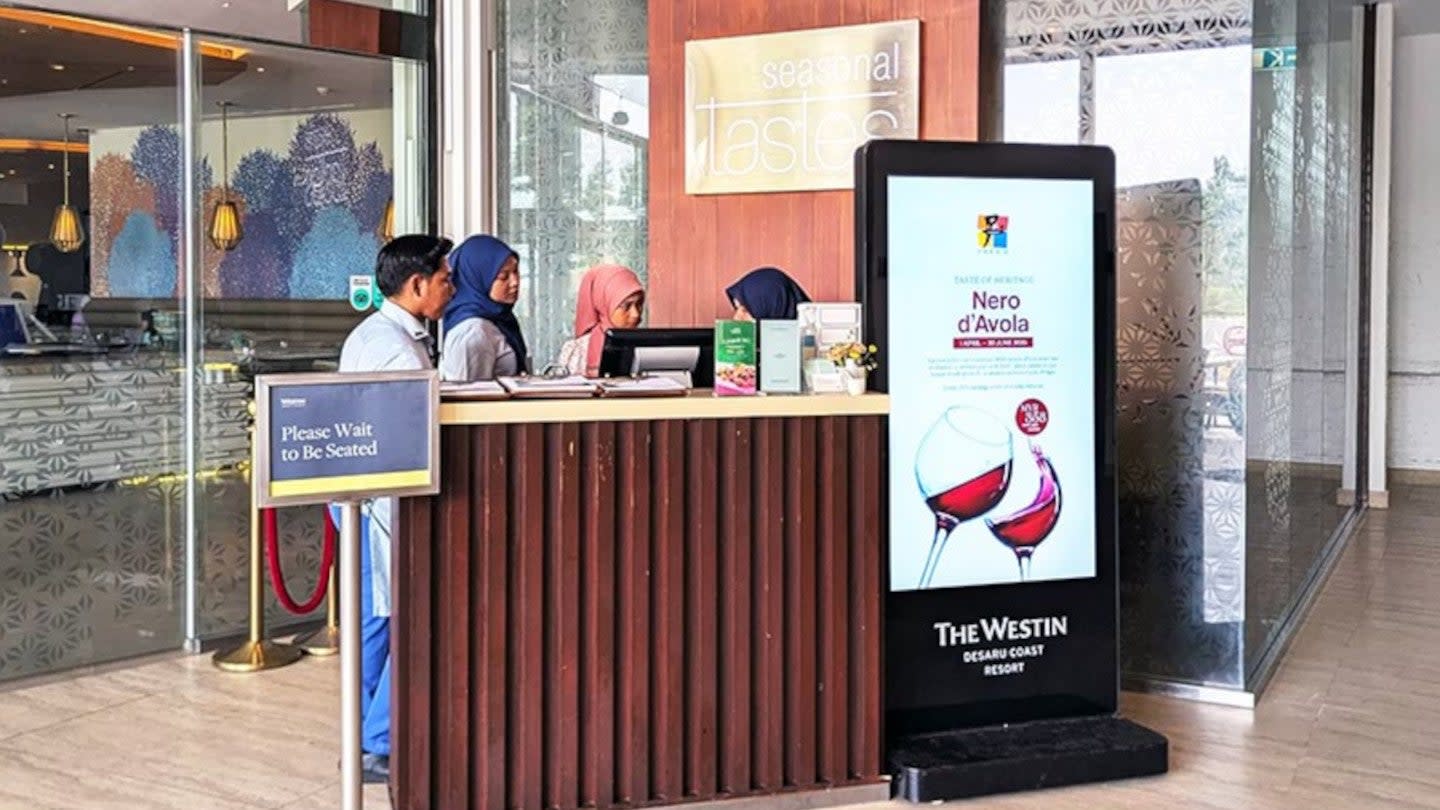 Westin Desaru Coast Meningkatkan Layanan Tamu dengan Digital Signage CAYIN