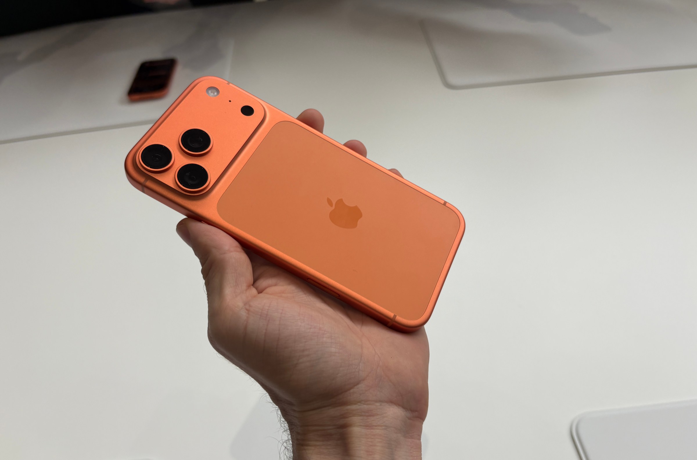 Desain dan Fitur Baru iPhone 17 Pro yang Bikin Ponsel Makin Keren dan Fungsional