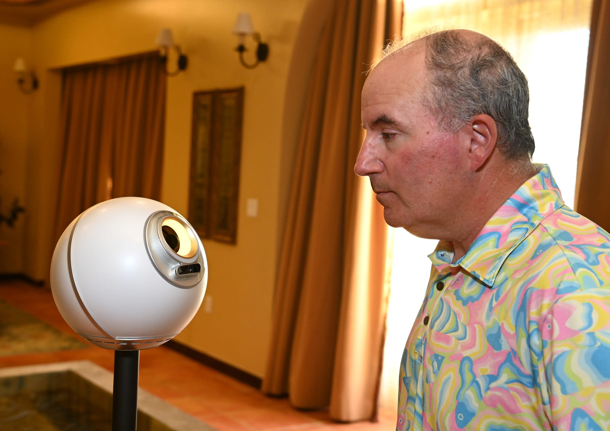 Bisnis Kripto Baru Tarik Tokoh Terkenal untuk Tarik Investor dan Percaya