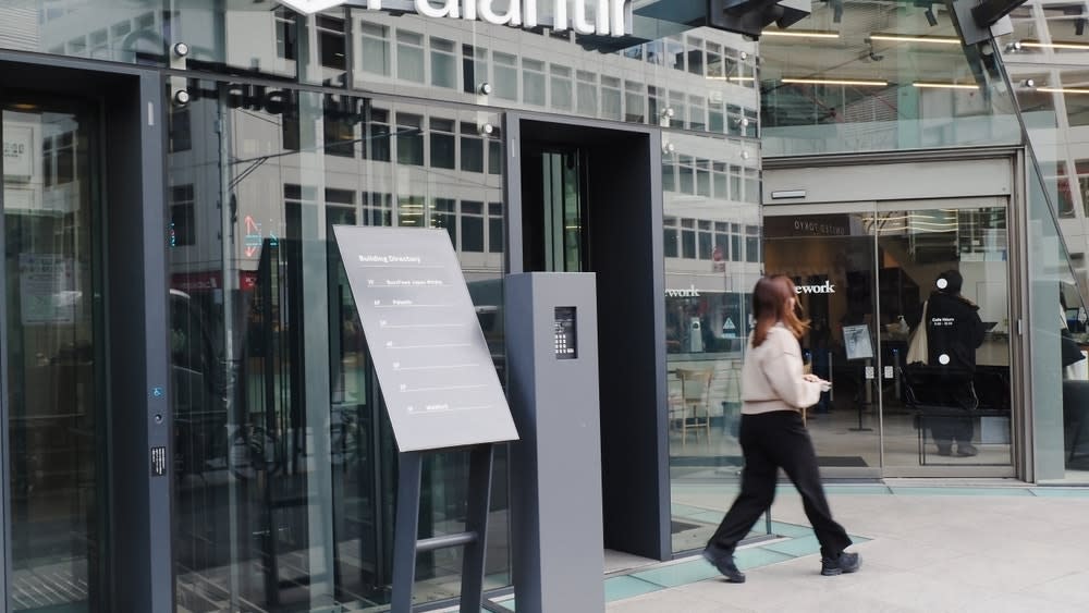 Palantir dan Hadean Kerja Sama Perkuat Pertahanan Inggris dengan AI Canggih