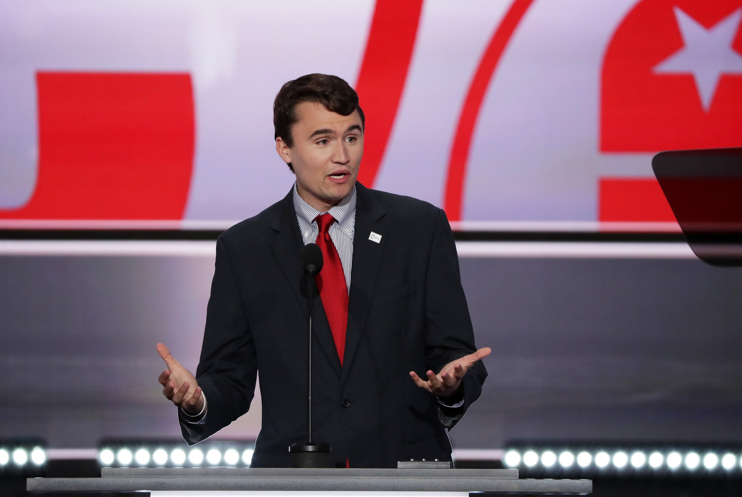 Platform Media Sosial Tangani Video Kekerasan Penembakan Charlie Kirk dengan Ketat