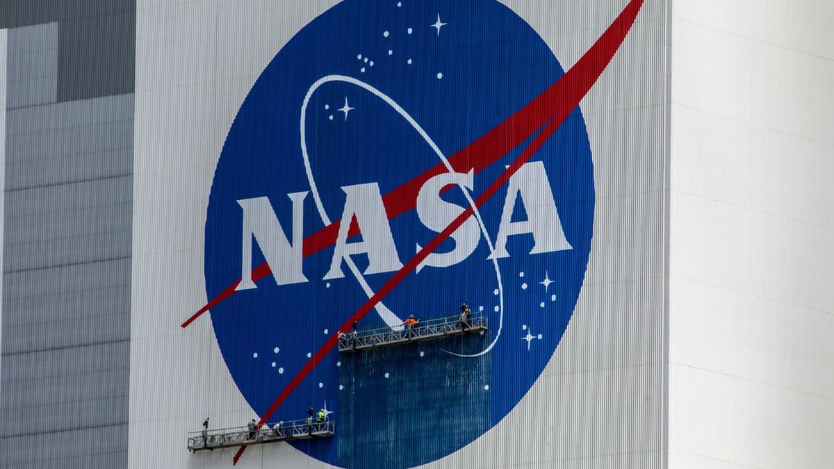 NASA Batasi Warga China Ikut Program Karena Kekhawatiran Keamanan dan Persaingan Antariksa